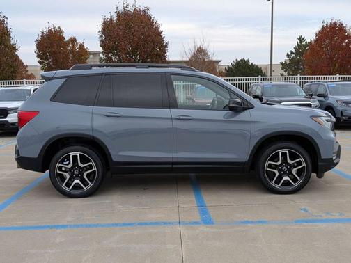 2022 Honda Passport AWD Elite