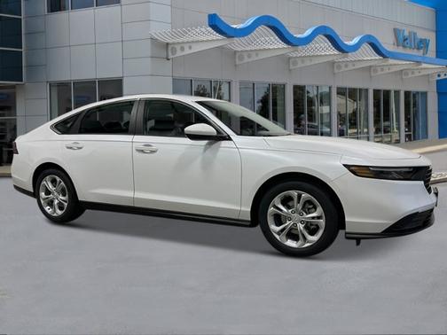 2025 Honda Accord LX 1.5T