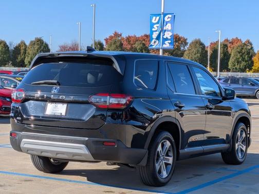 2023 Honda Pilot AWD EX-L 7 Passenger