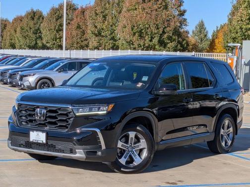 2023 Honda Pilot AWD EX-L 7 Passenger