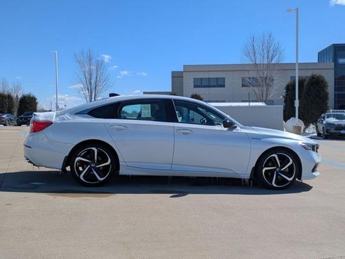 2022 Honda Accord Hybrid Sport