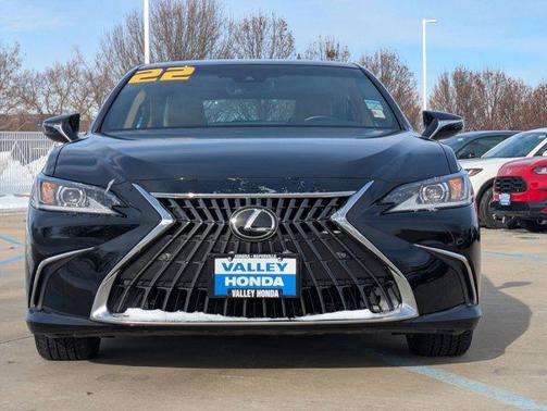 2022 Lexus ES 350 Base