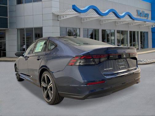 Canyon River Blue Metallic 2026 Honda Accord SE