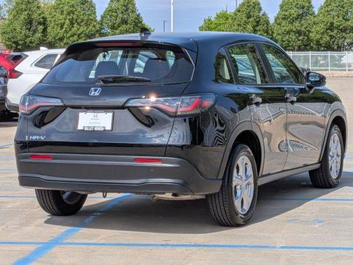 Crystal Black Pearl 2025 Honda HR-V LX