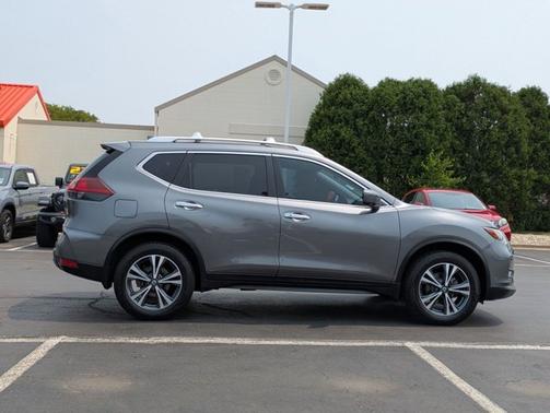 2019 Nissan Rogue SV