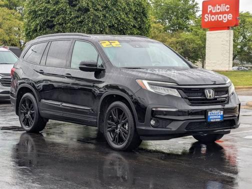 2022 Honda Pilot AWD Black Edition