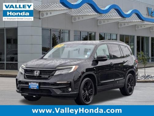 2022 Honda Pilot AWD Black Edition
