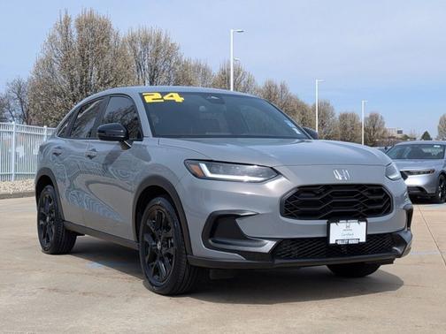 Urban Gray Pearl 2024 Honda HR-V AWD Sport