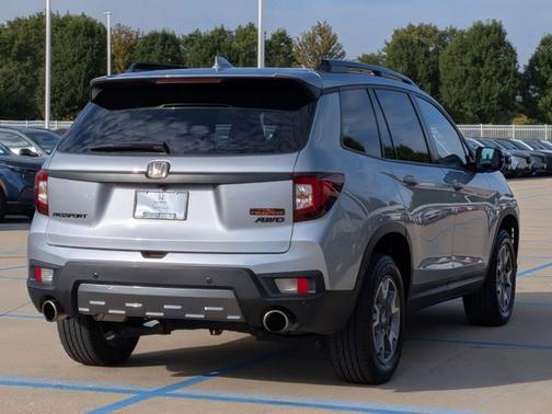 2022 Honda Passport AWD TrailSport