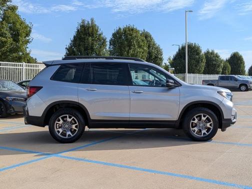 2022 Honda Passport AWD TrailSport
