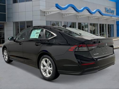 2025 Honda Accord LX 1.5T