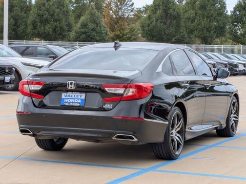 2021 Honda Accord Touring 2.0T