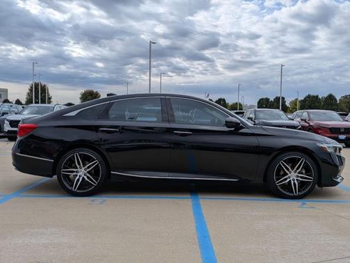 2021 Honda Accord Touring 2.0T