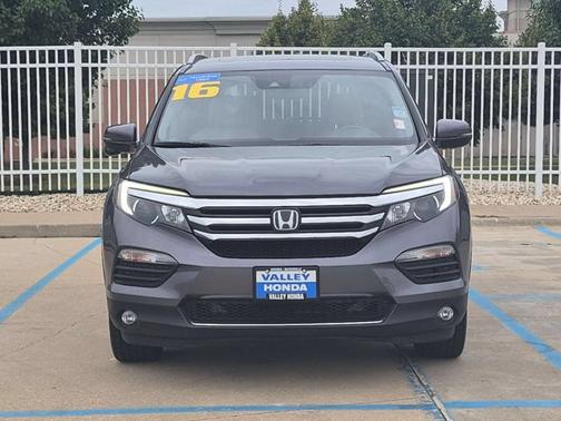 Modern Steel Metallic 2016 Honda Pilot Touring