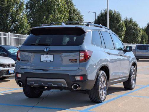 2023 Honda Passport AWD TrailSport