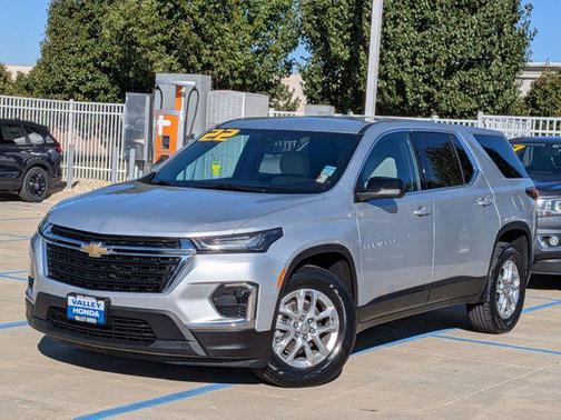 2022 Chevrolet Traverse LS