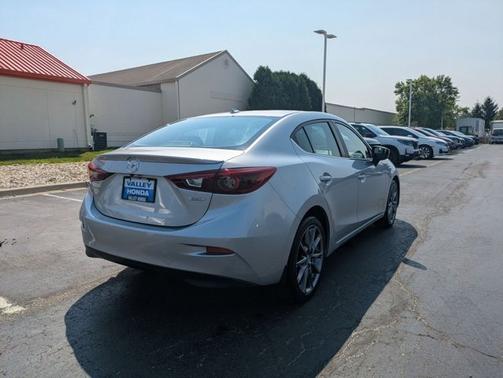 2018 Mazda Mazda3 Grand Touring
