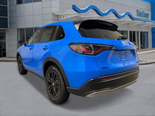 Boost Blue Pearl 2027 Honda HR-V Sport