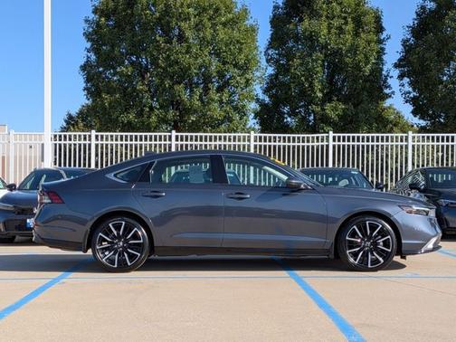 2024 Honda Accord Hybrid Touring