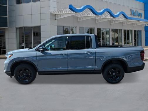 2025 Honda Ridgeline Black