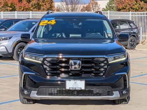 2024 Honda Pilot Touring 8-Passenger