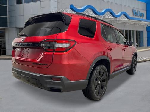 Radiant Red Metallic II 2026 Honda Pilot Black Edition