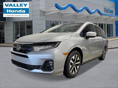 Solar Silver Metallic 2026 Honda Odyssey EX-L