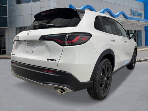 Platinum White Pearl 2027 Honda HR-V Sport