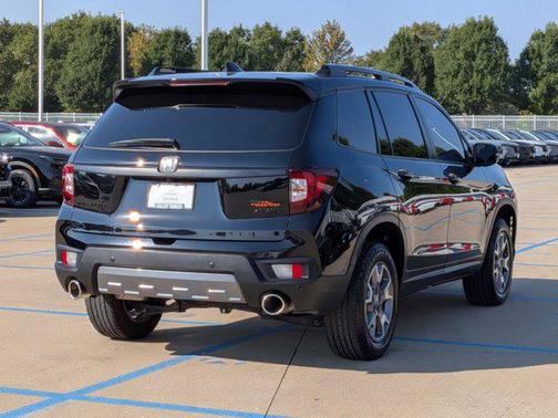 2023 Honda Passport AWD TrailSport