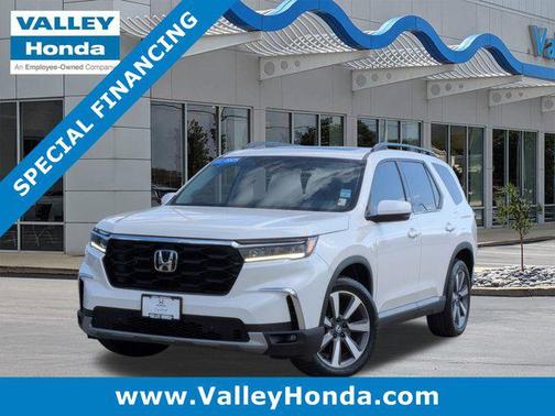 2025 Honda Pilot Touring 8-Passenger