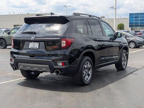 2022 Honda Passport AWD TrailSport