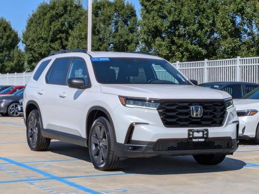 2025 Honda Pilot Sport