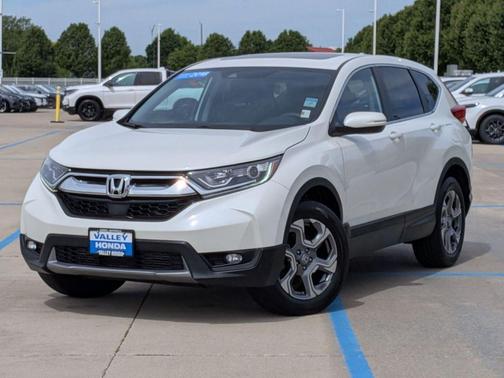 White Diamond Pearl 2018 Honda CR-V EX