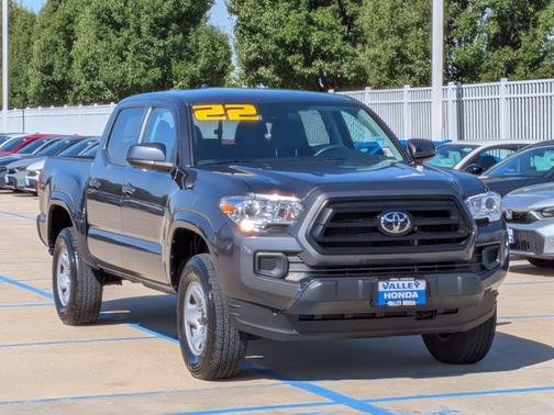 2022 Toyota Tacoma SR