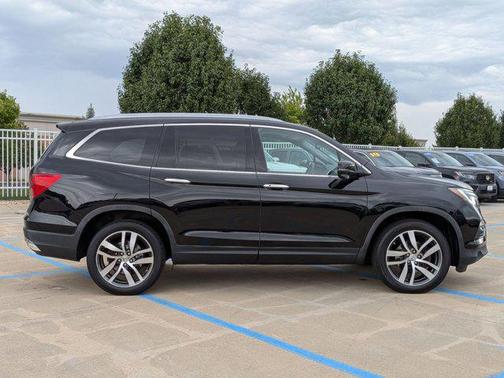 2017 Honda Pilot Touring