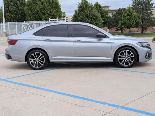 Silver Metallic 2023 Volkswagen Jetta 1.5T Sport