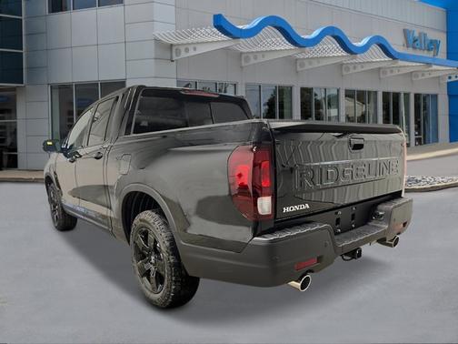 2025 Honda Ridgeline Black