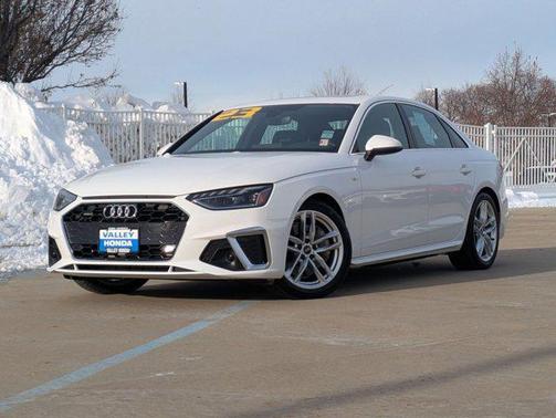 2023 Audi A4 45 S line Premium