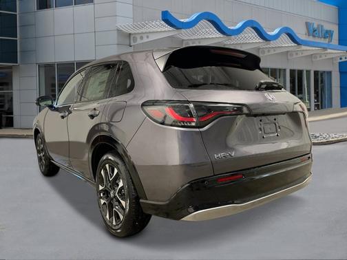 Modern Steel Metallic 2027 Honda HR-V EX-L