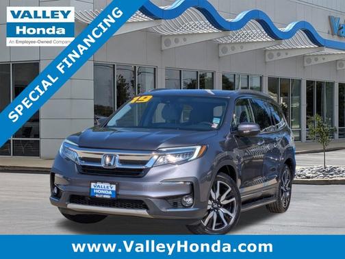 2019 Honda Pilot Touring 8-Passenger