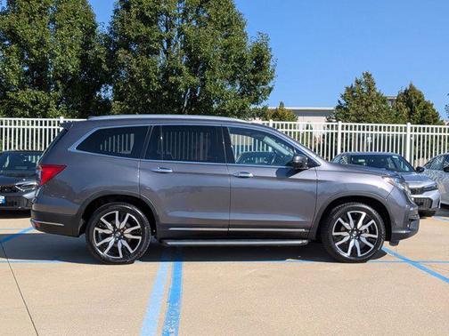 2019 Honda Pilot Touring 8-Passenger