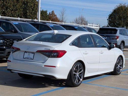 2024 Honda Civic Touring