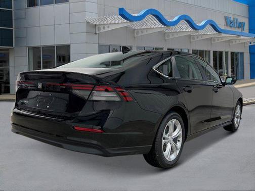 2025 Honda Accord LX 1.5T