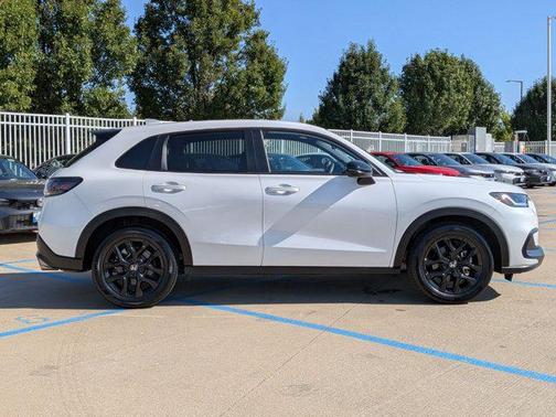 2025 Honda HR-V AWD Sport