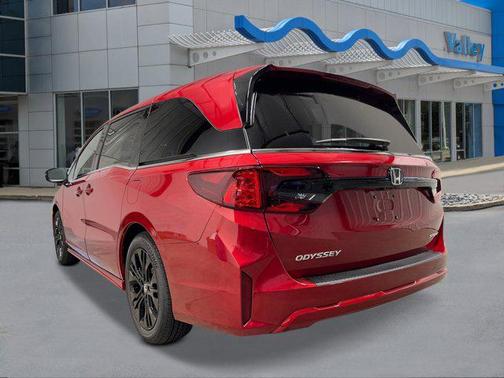 Radiant Red Metallic II 2026 Honda Odyssey Sport-L