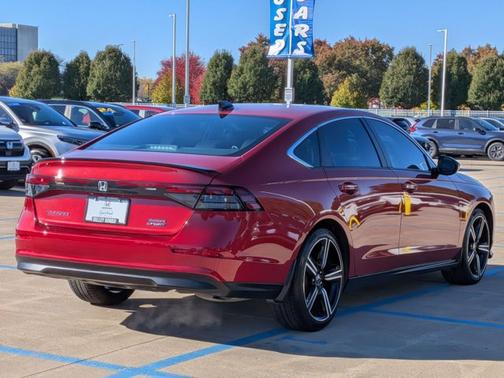 2023 Honda Accord Hybrid Base