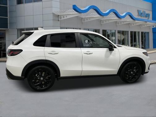 2025 Honda HR-V AWD Sport