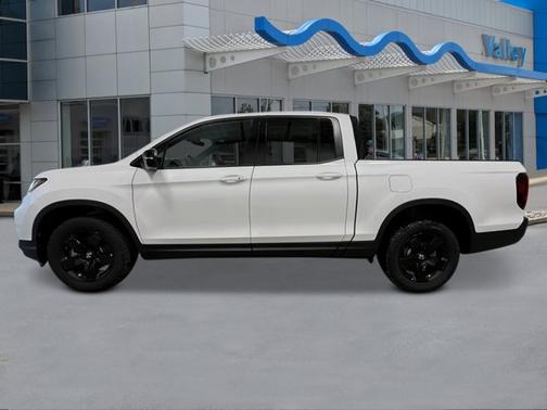 Platinum White Pearl 2026 Honda Ridgeline Black