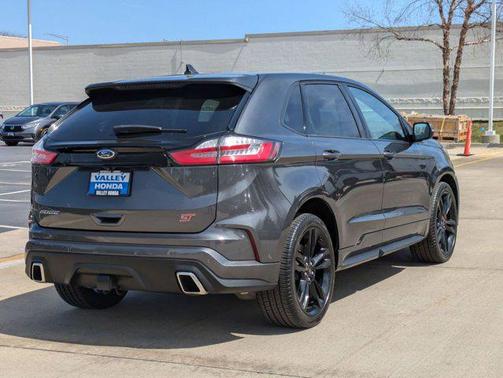 2020 Ford Edge ST