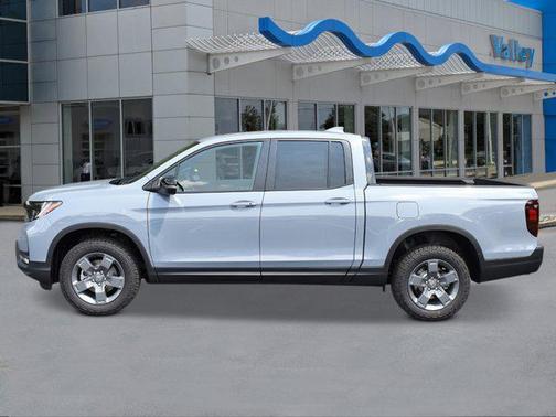 Sonic Gray Pearl 2026 Honda Ridgeline TrailSport